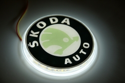 Светящийся логотип SKODA FABIA,светящаяся эмблема SKODA FABIA,светящийся логотип на авто SKODA FABIA,светящийся логотип на автомобиль SKODA FABIA,подсветка логотипа SKODA FABIA,2D,3D,4D,5D,6D