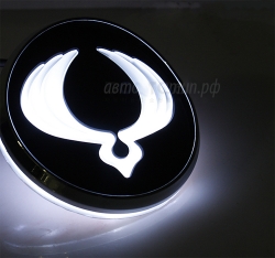 Светящийся логотип SsangYong Kyron, передний,светящаяся эмблема SsangYong Kyron, передний,светящийся логотип на авто SsangYong Kyron, передний,светящийся логотип на автомобиль SsangYong Kyron, передний,подсветка логотипа SsangYong Kyron, передний,2D,3D,4D
