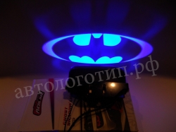 Batman Бэтмэн,Тень логотипа Бэтмэн Bat,Подсветка днища с логотипом Бэтмэн Bat,Проекция логотипа авто под бампер Бэтмэн Bat,Проектор логотипа Бэтмэн Bat,Подсветка машины с логотипом Бэтмэн Bat +79166608166 www.автологотип.рф