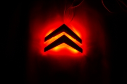 Светящийся логотип CITROEN,светящаяся эмблема CITROEN,светящийся логотип на авто CITROEN,светящийся логотип на автомобиль CITROEN,подсветка логотипа CITROEN,2D,3D,4D,5D,6D