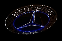 Светящийся логотип Герб Mercedes Benz,светящийся логотип для грузовика Герб Mercedes Benz,светящаяся эмблема Герб Mercedes Benz,табличка Герб Mercedes Benz,картина Герб Mercedes Benz,логотип на стекло Герб Mercedes Benz,светящаяся картина Герб Mercedes Be