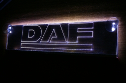 светящаяся эмблема DAF 2D,табличка DAF 2D,картина DAF 2D,логотип на стекло DAF 2D,светящаяся картина DAF 2D,светодиодный логотип DAF 2D,Truck Led Logo DAF