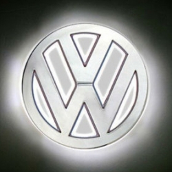 Светящийся логотип Volkswаgen Golf,светящаяся эмблема Volkswаgen Golf,светящийся логотип на авто Volkswаgen Golf,светящийся логотип на автомобиль Volkswаgen Golf,подсветка логотипа Volkswаgen Golf,2D,3D,4D,5D,6D