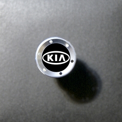 прикуриватель с логотипом авто Kia,Прикуриватель с логотипом автомобиля Kia,прикуриватель с логотипом авто Kia,Прикуриватель с подсветкой автомобиля Kia,Светодиодный прикуриватель с логотипом Kia