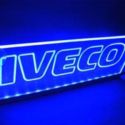 Светящийся логотип Iveco 2D,светящийся логотип для грузовика Iveco 2D,светящаяся эмблема Iveco 2D,табличка Iveco 2D,картина Iveco 2D,логотип на стекло Iveco 2D,светящаяся картина Iveco 2D,светодиодный логотип Iveco 2D,Truck Led Logo Iveco 2D,12v,24v