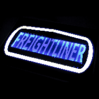 Светящийся полноцветный логотип FREIGHTLINER
