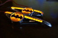 светодиодный поворотник на batman,светодиодный поворотник для batman,светодиодный поворотник с логотипом batman,диодный поворотник batman,led поворотник batman,светодиодный LED повторитель поворота для автомобиля batman