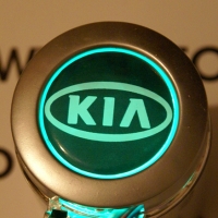 Пепельница с подсветкой логотипа kia,автомобильная пепельница kia с подсветкой,подсветка логотипа пепельница kia,пепельница с подсветкой kia,светящаяся пепельница kia,пепельница автомобильная с подсветкой kia,светящаяся пепельница с логотипом kia