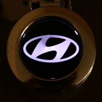Пепельница с подсветкой логотипа HYUNDAI