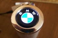 Пепельница с подсветкой логотипа BMW,автомобильная пепельница BMW с подсветкой,подсветка логотипа пепельница BMW,пепельница с подсветкой BMW,светящаяся пепельница BMW,пепельница автомобильная с подсветкой BMW,светящаяся пепельница с логотипом BMW,Автомоби