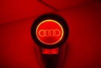 Пепельница с подсветкой логотипа AUDI,автомобильная пепельница AUDI с подсветкой,подсветка логотипа пепельница AUDI,пепельница с подсветкой AUDI,светящаяся пепельница AUDI,пепельница автомобильная с подсветкой AUDI,светящаяся пепельница с логотипом AUDI