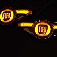 Светодиодный поворотник с логотипом FIAT