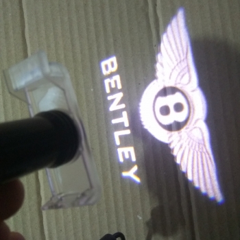 Подсветка логотипа в двери Bentley,подсветка дверей с логотипом Bentley,Штатная подсветка Bentley,подсветка дверей с логотипом авто Bentley,светодиодная подсветка логотипа Bentley в двери,Лазерные проекторы Bentley в двери,Лазерная подсветка Bentley