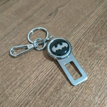 Брелок с логотипом Batman (Бэтмэн) автомобиля с фонариком