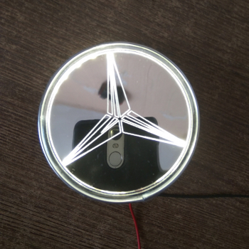 Светящийся зеркальный логотип Мерседес Mercedes,Светящийся логотип Мерседес Mercedes,зеркальное серебро с хром отделкой с 2D гравировкой надписи Мерседес Mercedes,купить светящийся логотип Мерседес
