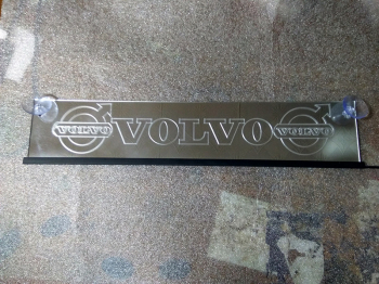 еркальная светящаяся табличка для грузовика VOLVO гравировкой,светящийся логотип для грузовика Вольво,светящаяся эмблема VOLVO 2D,табличка Вольво 2D,картина VOLVO 2D,логотип на стекло Вольво 2D,светящаяся картина VOLVO 2D