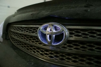 Светящийся логотип TOYOTA VENZA,светящаяся эмблема TOYOTA VENZA,светящийся логотип на авто TOYOTA VENZA,светящийся логотип на автомобиль TOYOTA VENZA,подсветка логотипа TOYOTA VENZA,2D,3D,4D,5D,6D