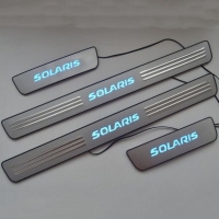 Накладки на пороги с подсветкой HYUNDAI Solaris
